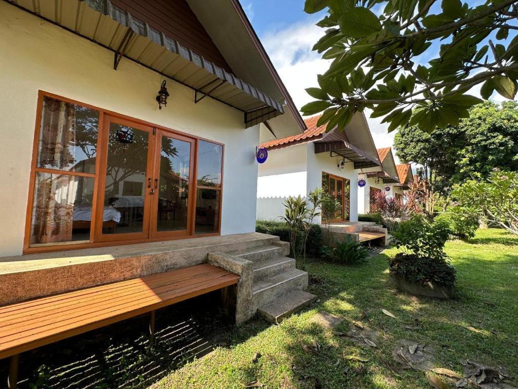 Donut Resort Mae Sai Exterior photo