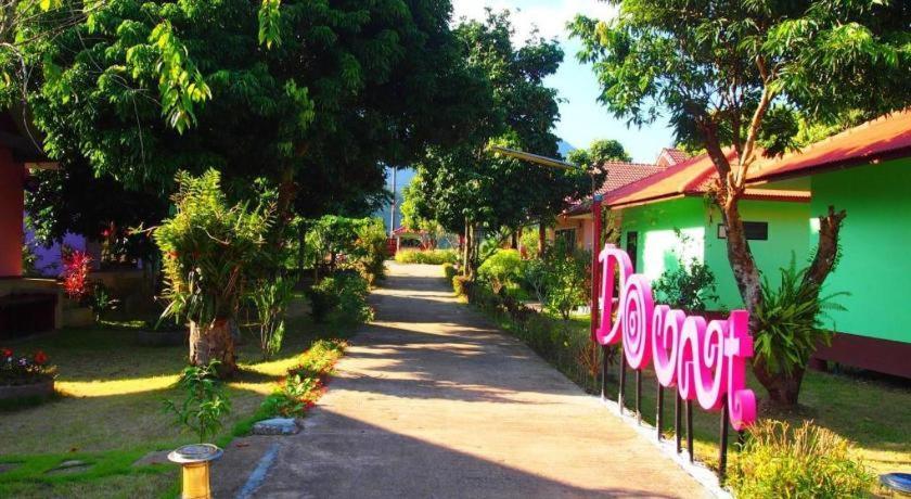 Donut Resort Mae Sai Exterior photo